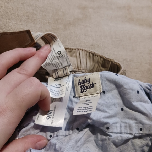 Baby B'gosh Button-Up Bodysuit & Suspender Pants Set - 9 Months - Picture 2 of 3